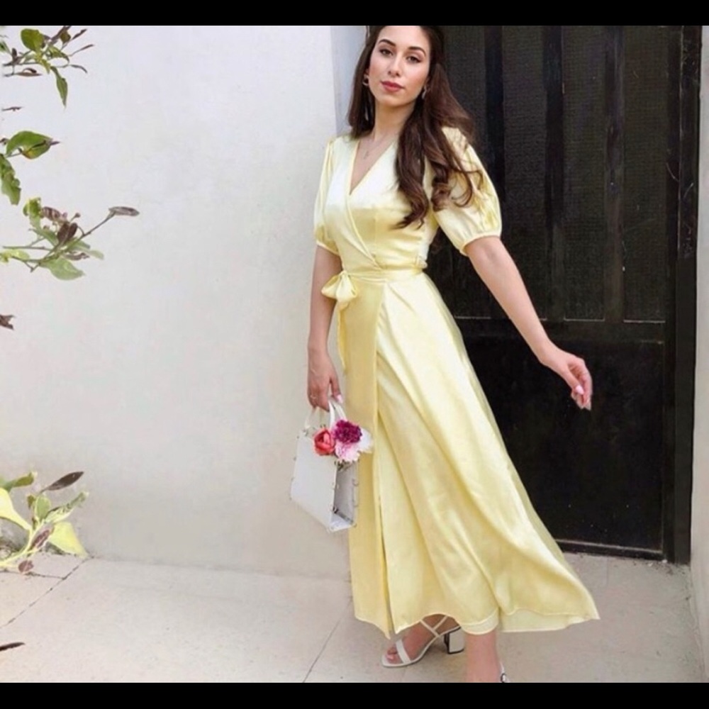 Zara large women yellow dress - Picture 2 of 3